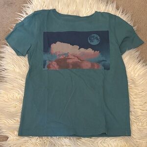 Cat & Jack girl’s sky tee